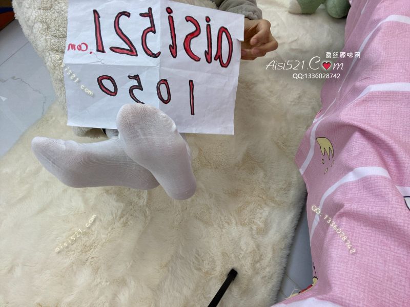原味丝袜|袜类,臭棉袜,捂jiojio的白棉袜，酸臭够爽，嘻嘻！！！