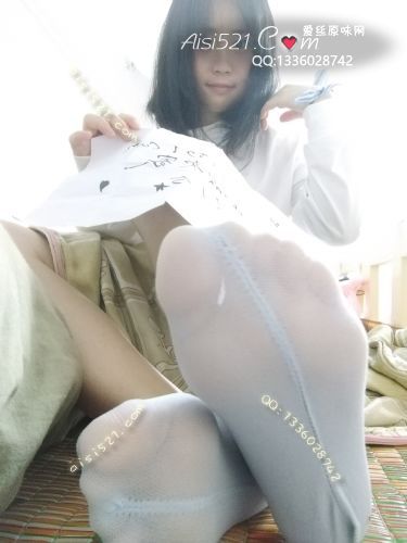 原味丝袜|袜类,臭船袜,每个人的体味都不一样，有打算试试我的么，来自我文静又调皮的脚丫