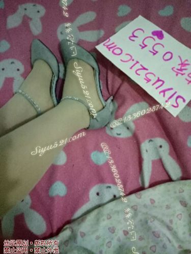 原味女鞋|鞋类,高中短跟,灰色高跟鞋