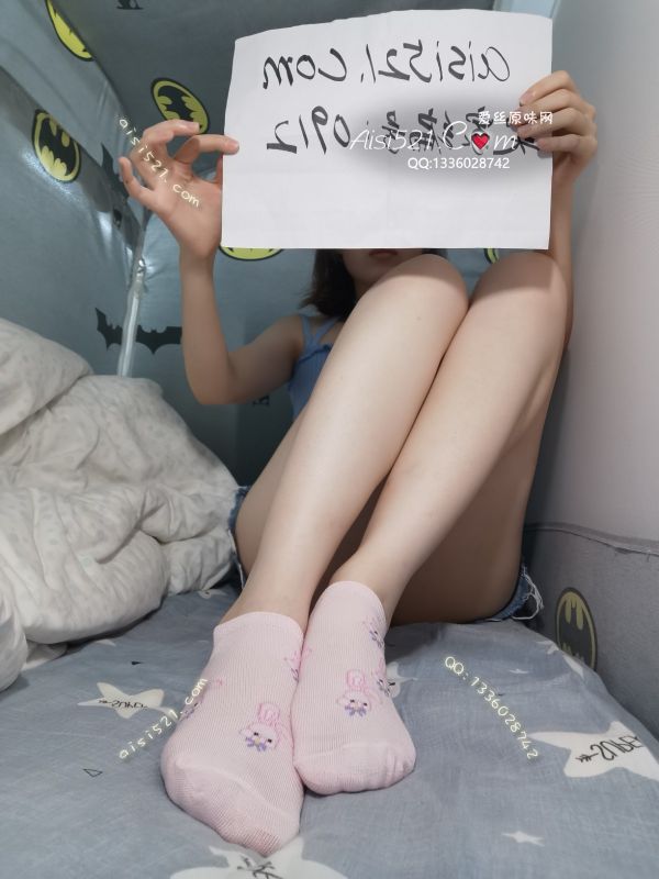 女大学生粉色小兔子棉袜，运动穿，超臭原味丝袜|袜类臭棉袜